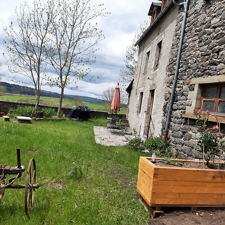 Maison Individuelle 4 Pers Cantal Chez Stephanie Et Michel Holiday home