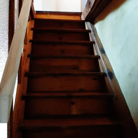Maison Individuelle 4 Pers Cantal Chez Stephanie Et Michel Sainte-Anastasie (Cantal)